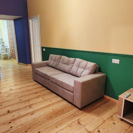 Friends - Your Cosy Apartment In The Center Тбилиси Экстерьер фото